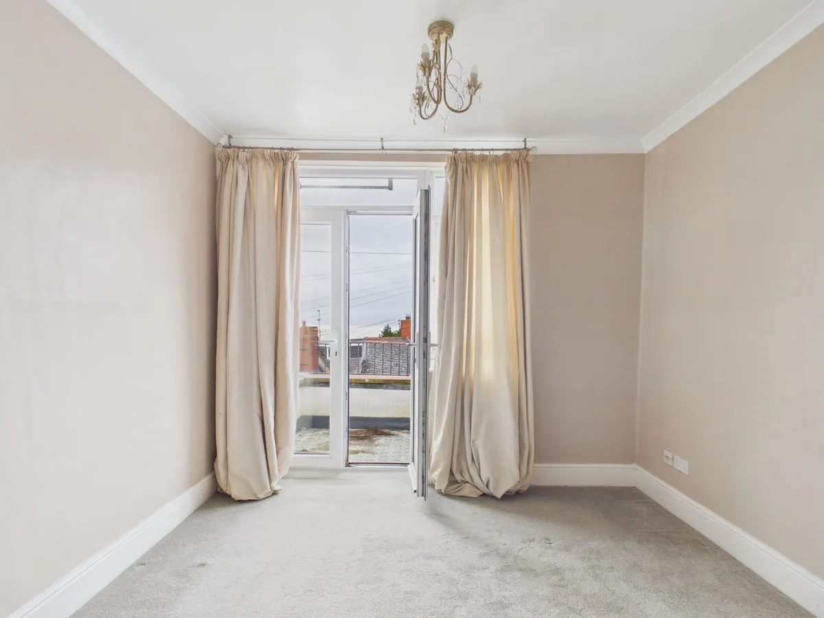 Miskin Street, Barry, CF62