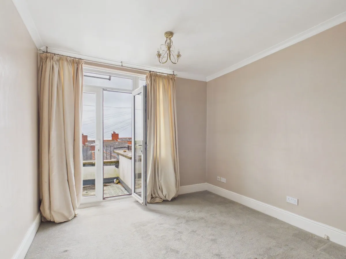 Miskin Street, Barry, CF62