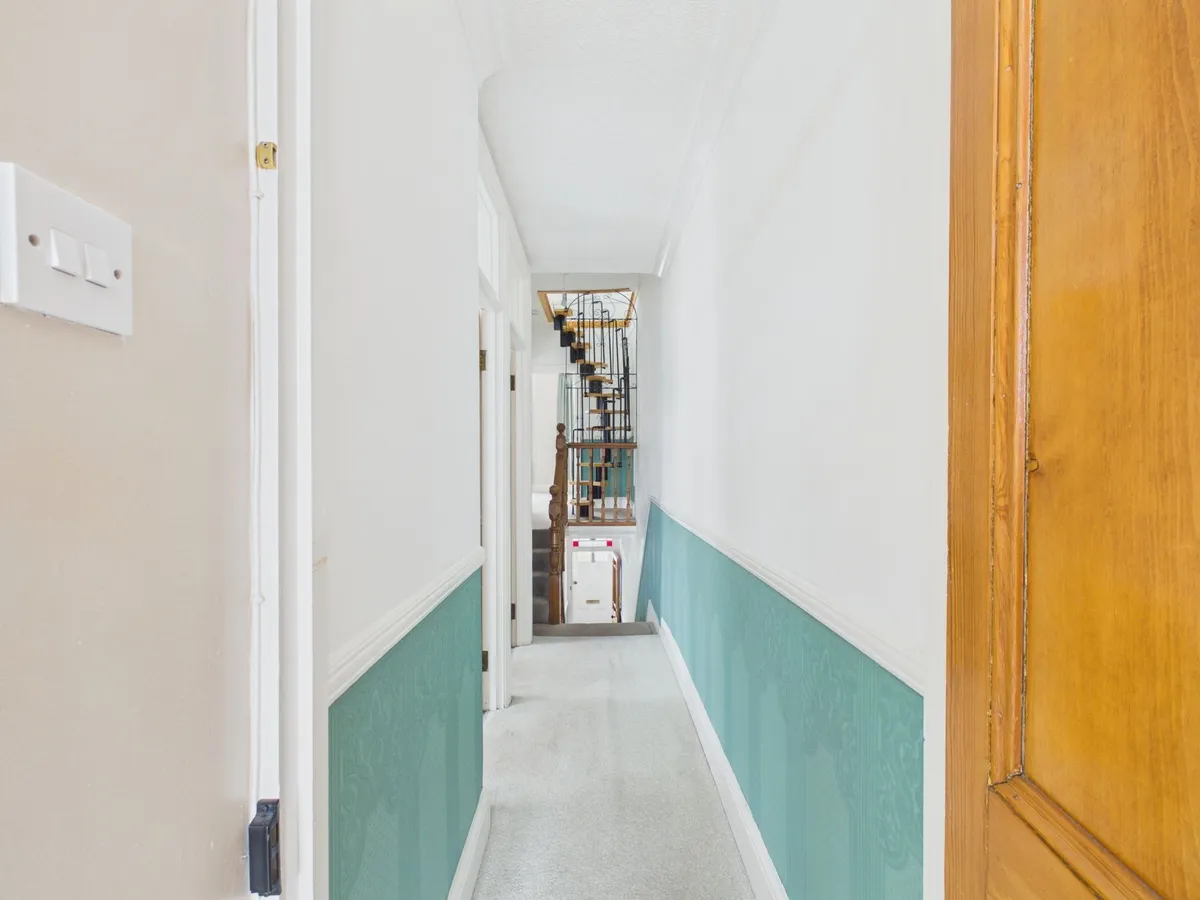Miskin Street, Barry, CF62
