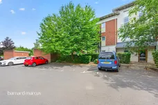 Park View Road, Leatherhead