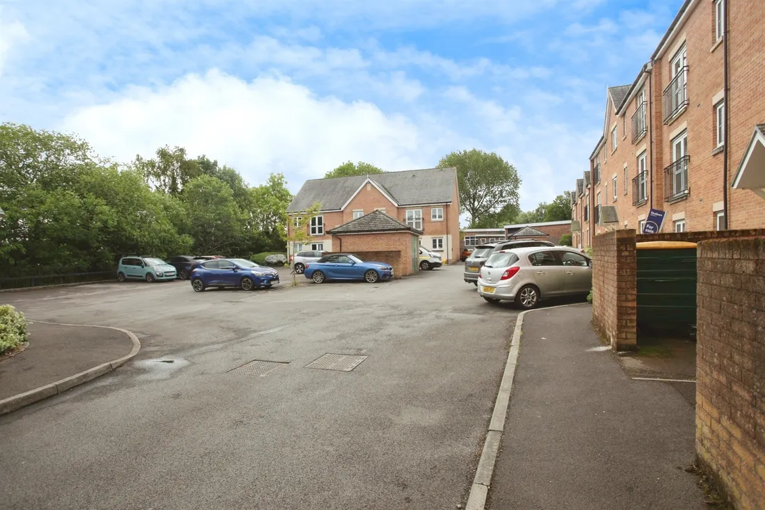 Property photo 6