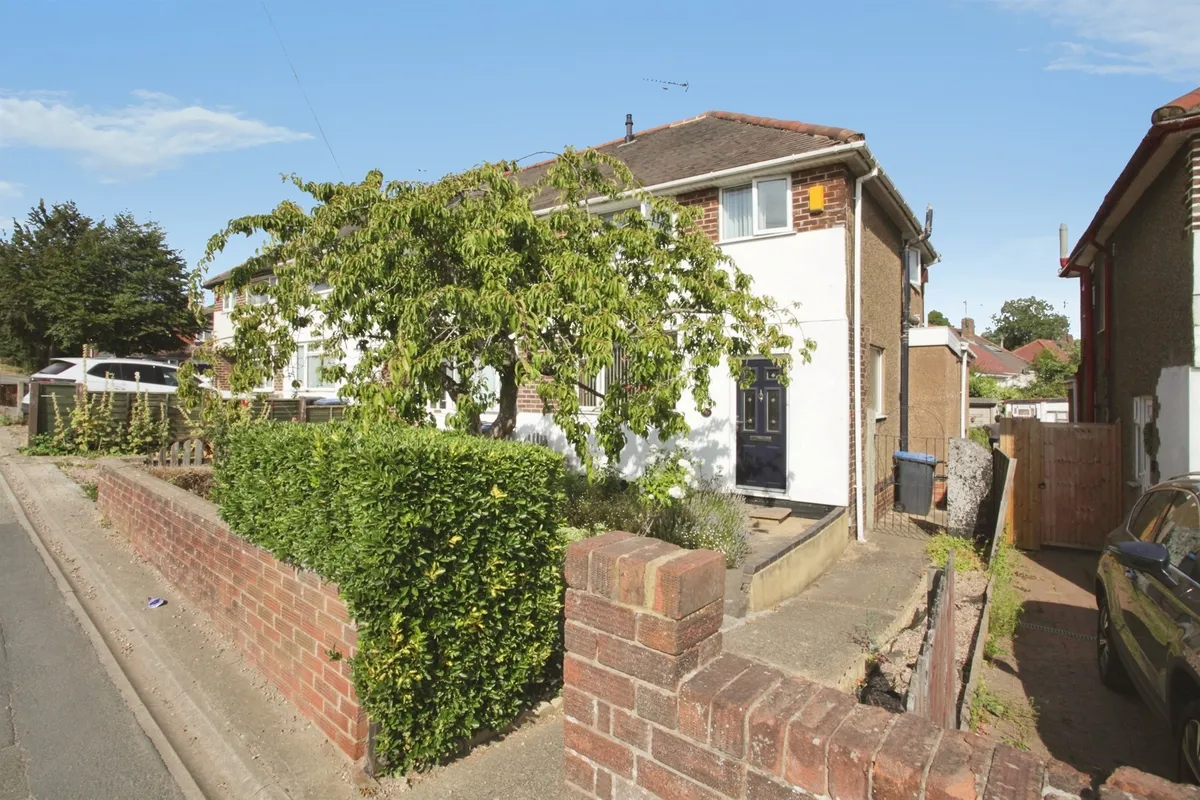Boughton Road, Rugby
