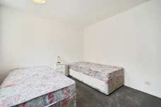 Brignall Garth, LEEDS