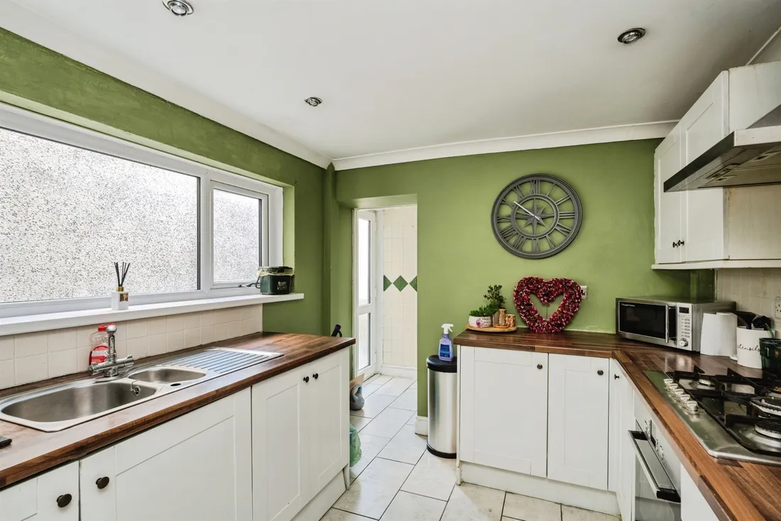 Property photo 12