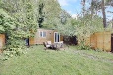 Ram Gorse, HARLOW