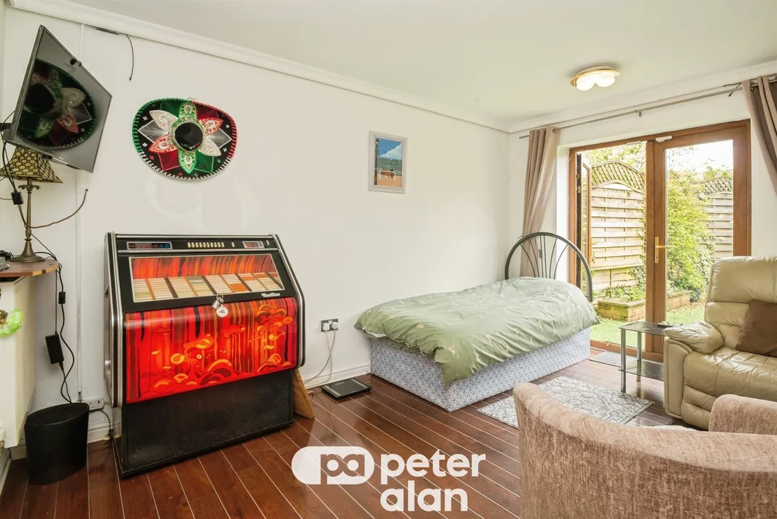 Property photo 12