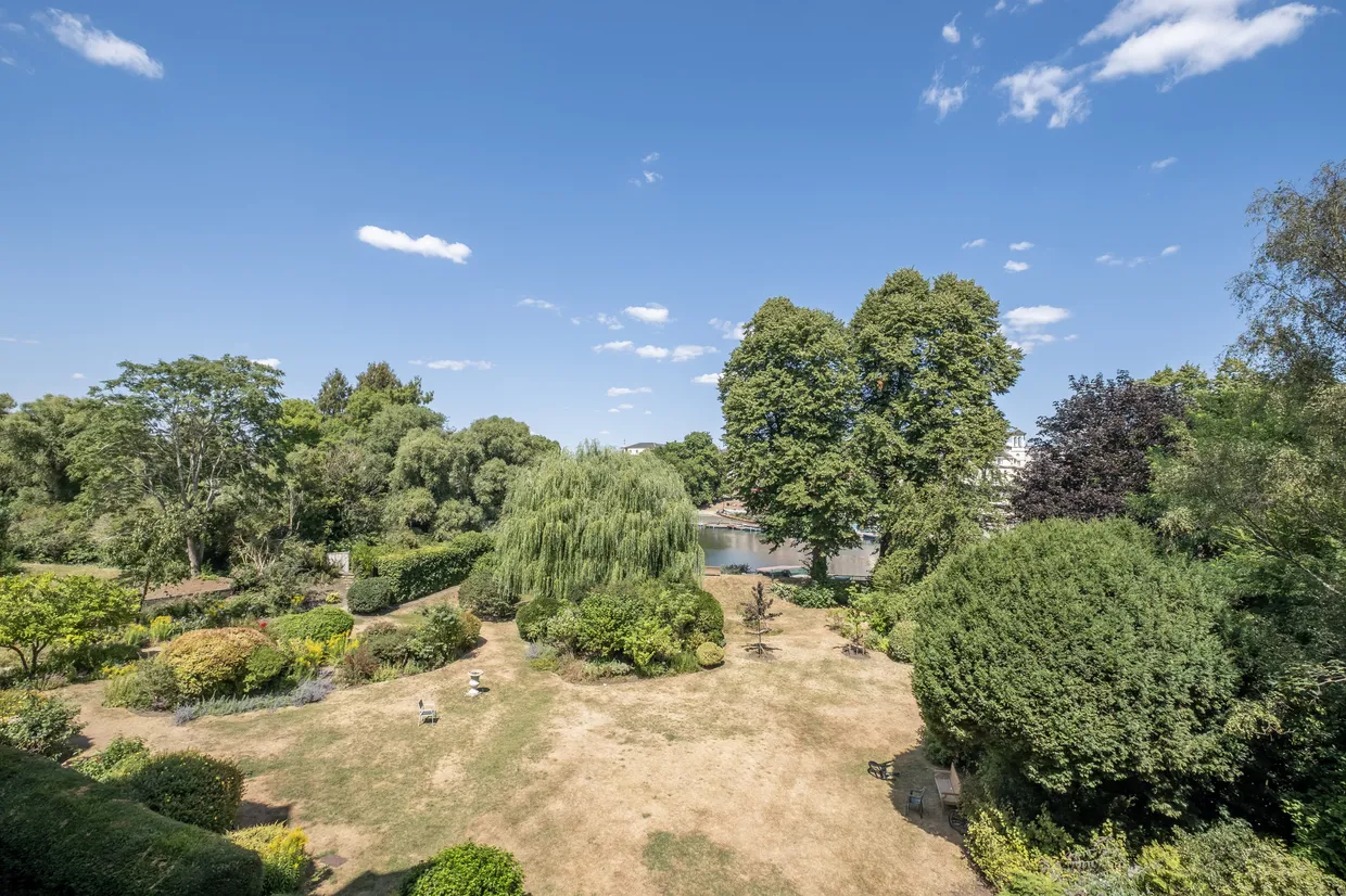 Willoughby Road, Twickenham, TW1 photo 16