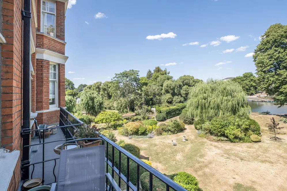 Willoughby Road, Twickenham, TW1 photo 18