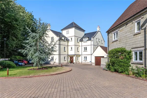 Castle Gardens, Bimport, SP7 photo 1