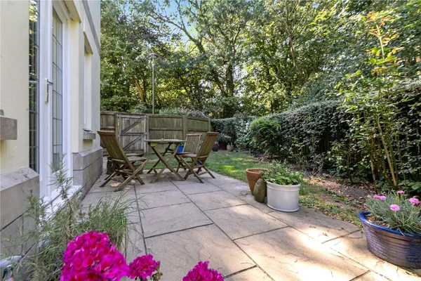 Castle Gardens, Bimport, SP7 photo 10