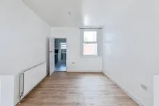 Glassbrook Road, Rushden