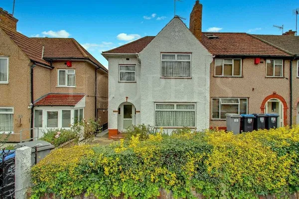 Nutfield Road, London, NW2