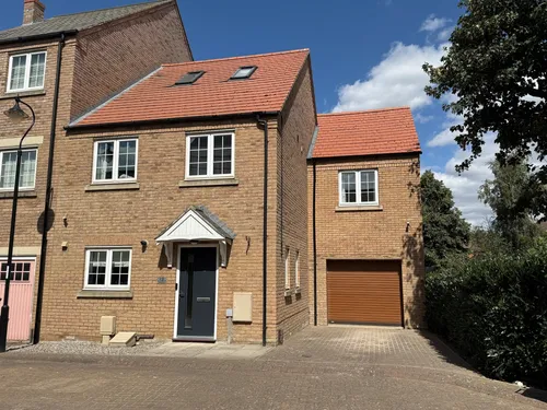 Guernsey Way, Littleport, Elyphoto