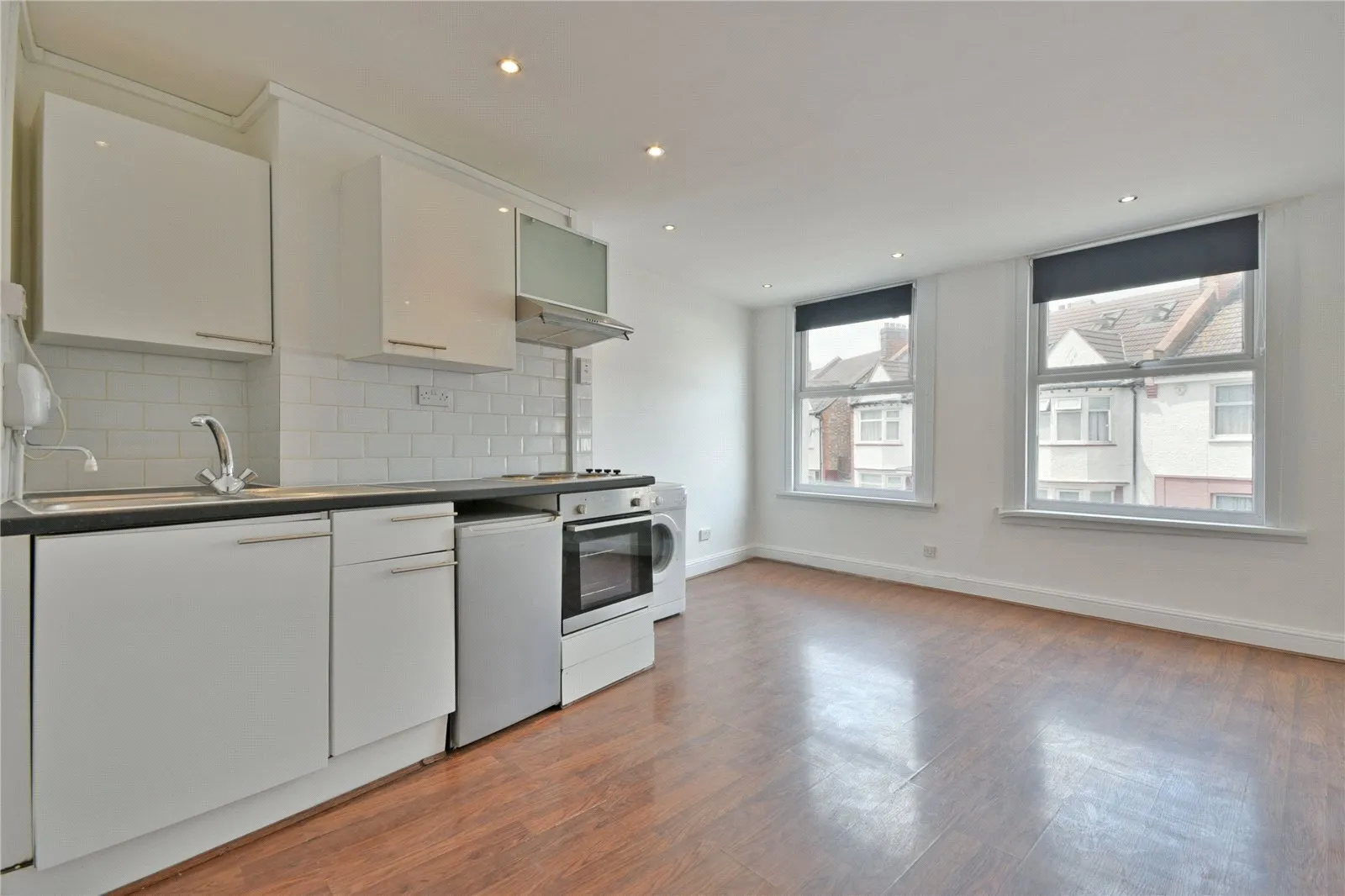 Pellatt Grove, Wood Green, London, N22