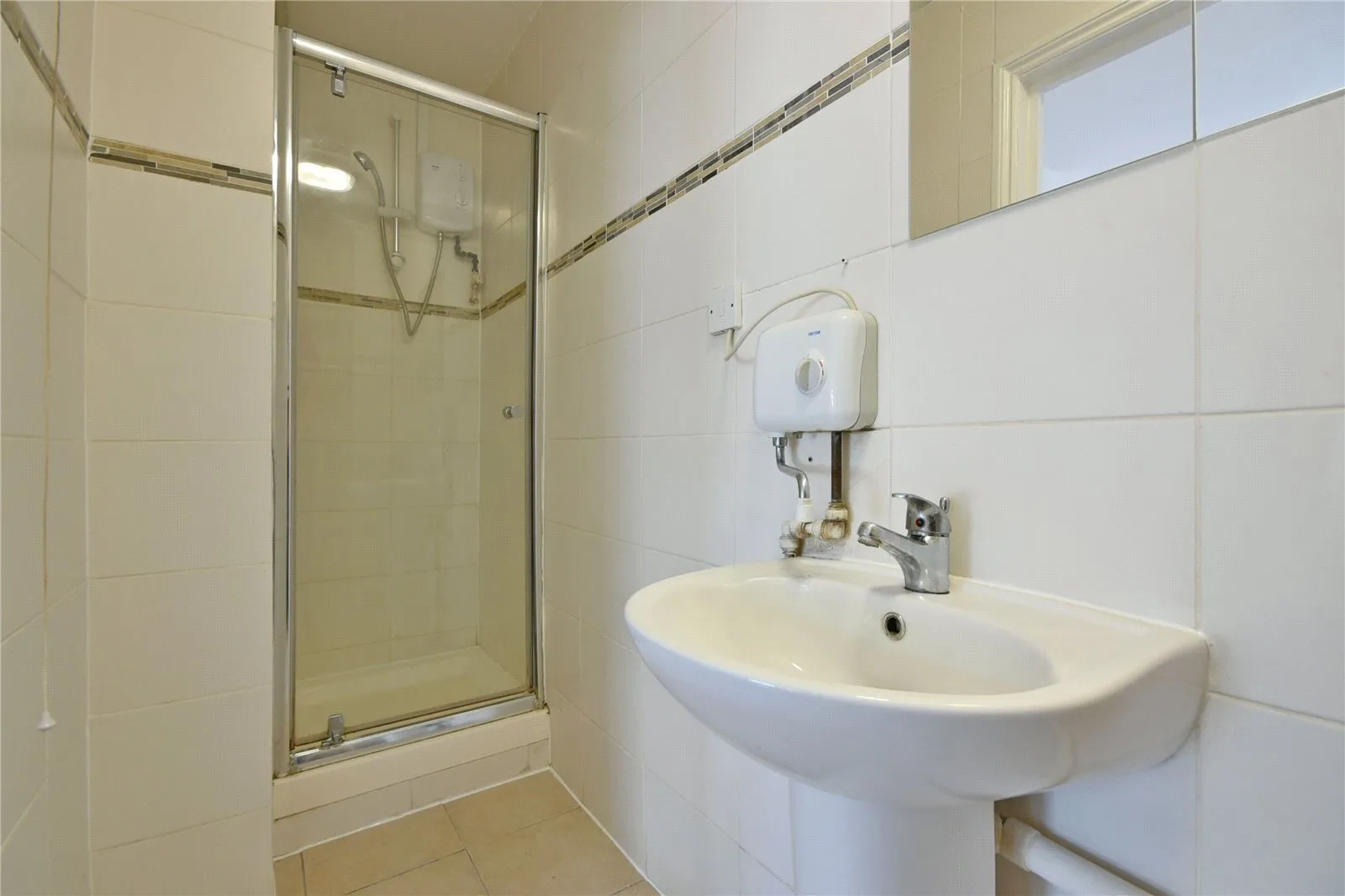 Pellatt Grove, Wood Green, London, N22