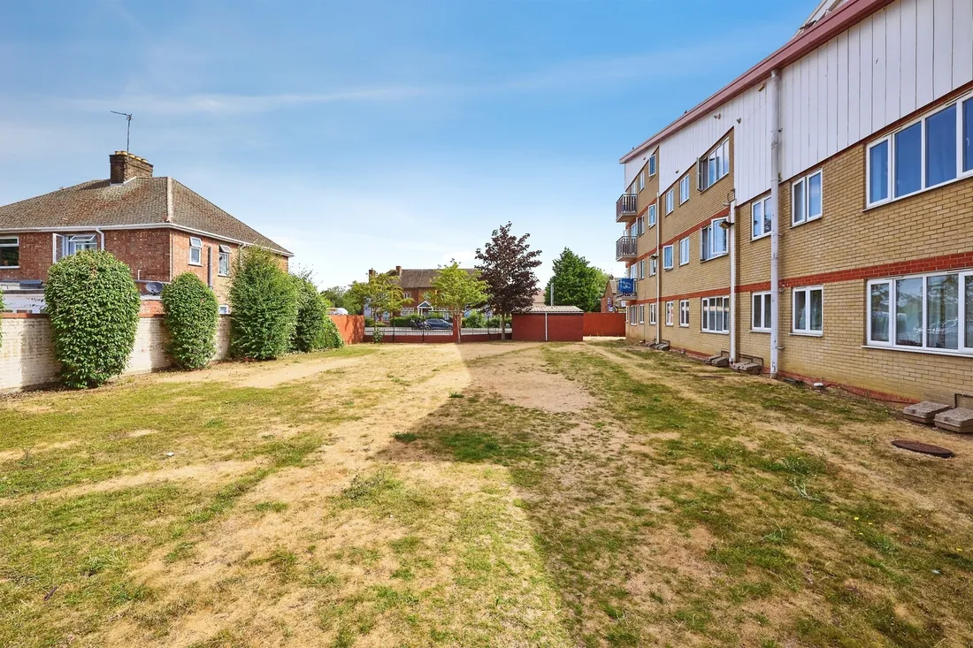 Property photo 9