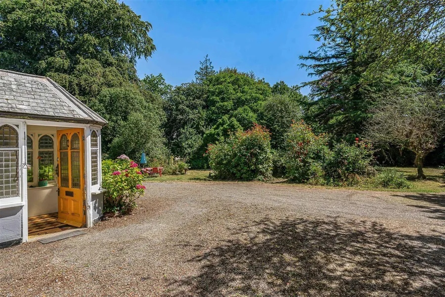 Property Image 32