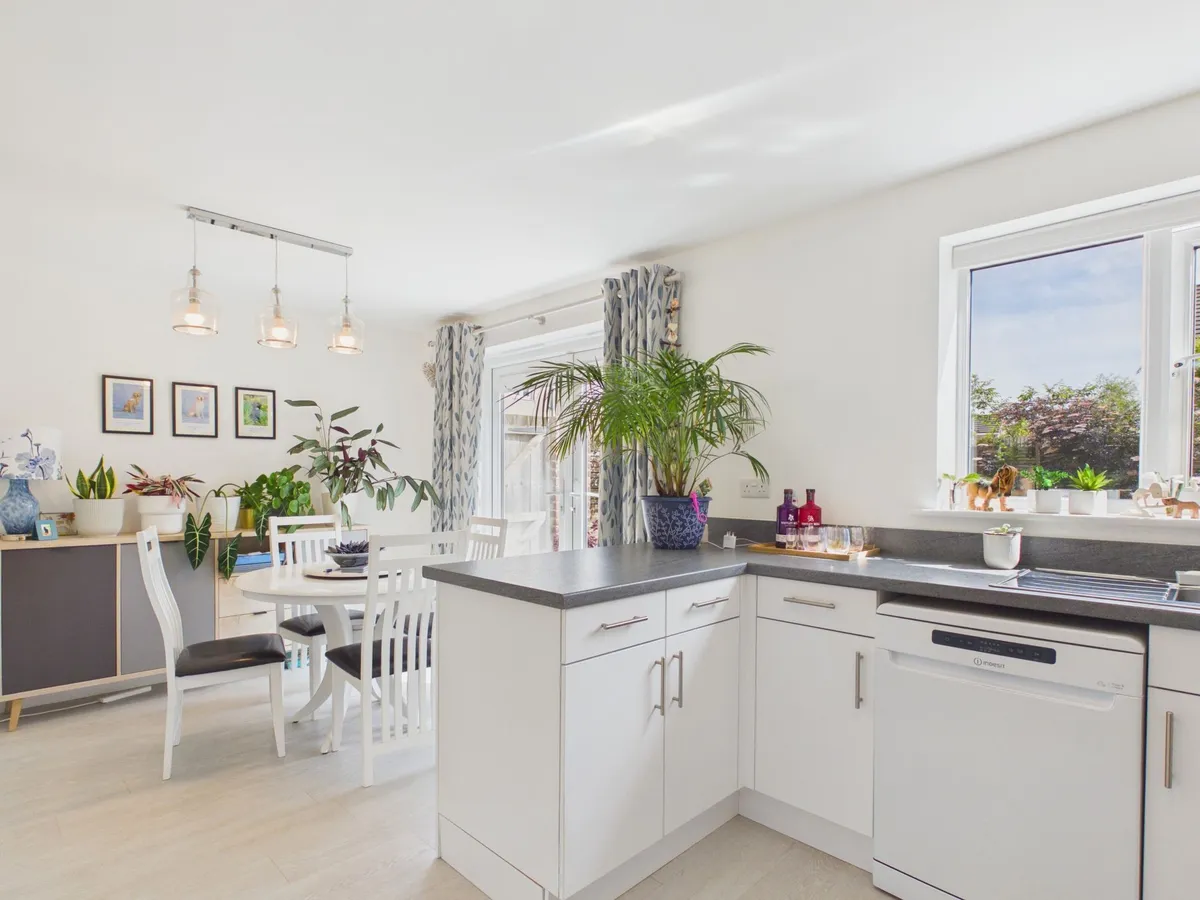 Plasnewydd Walk, Llantwit Major, CF61