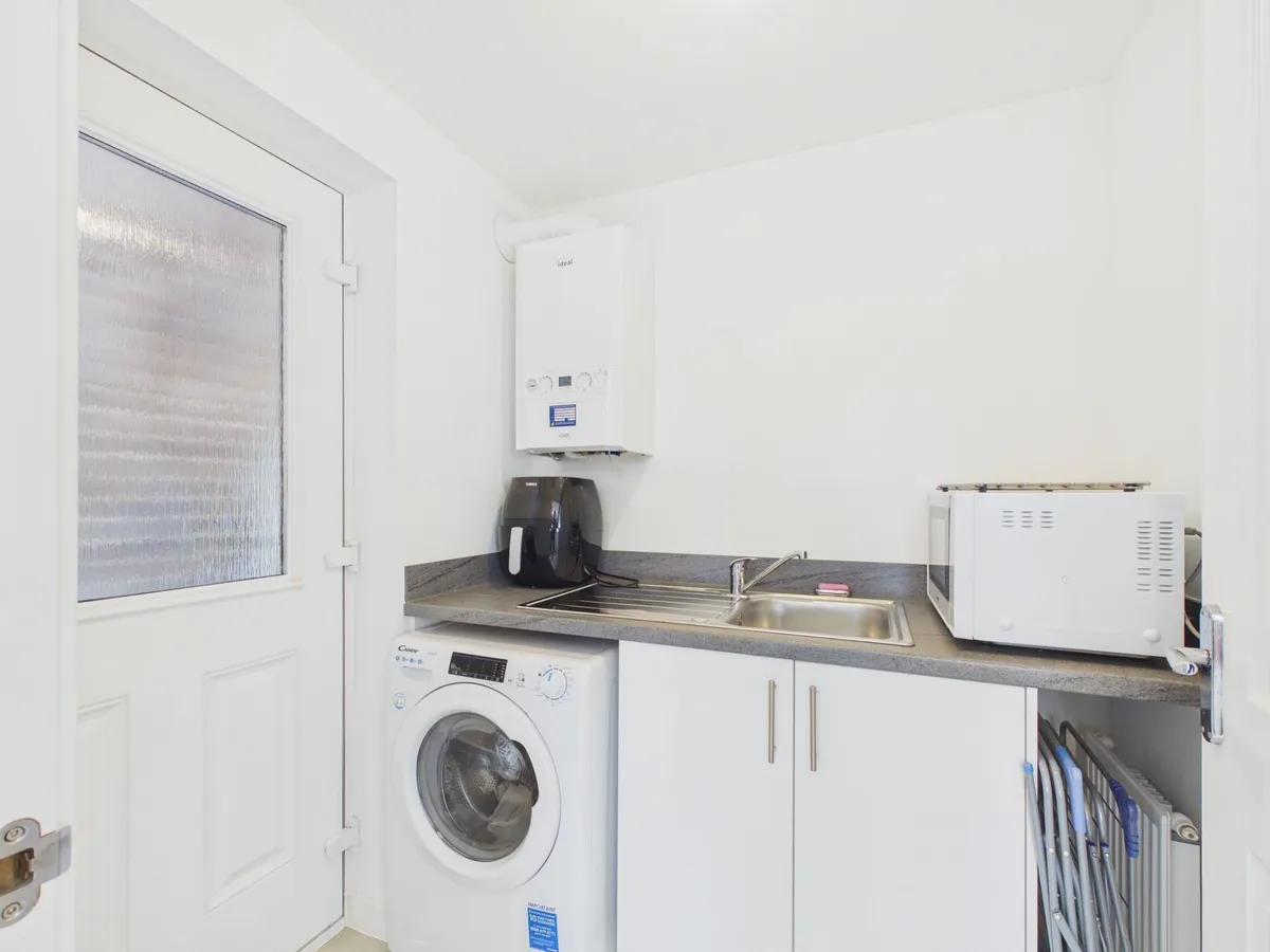 Plasnewydd Walk, Llantwit Major, CF61