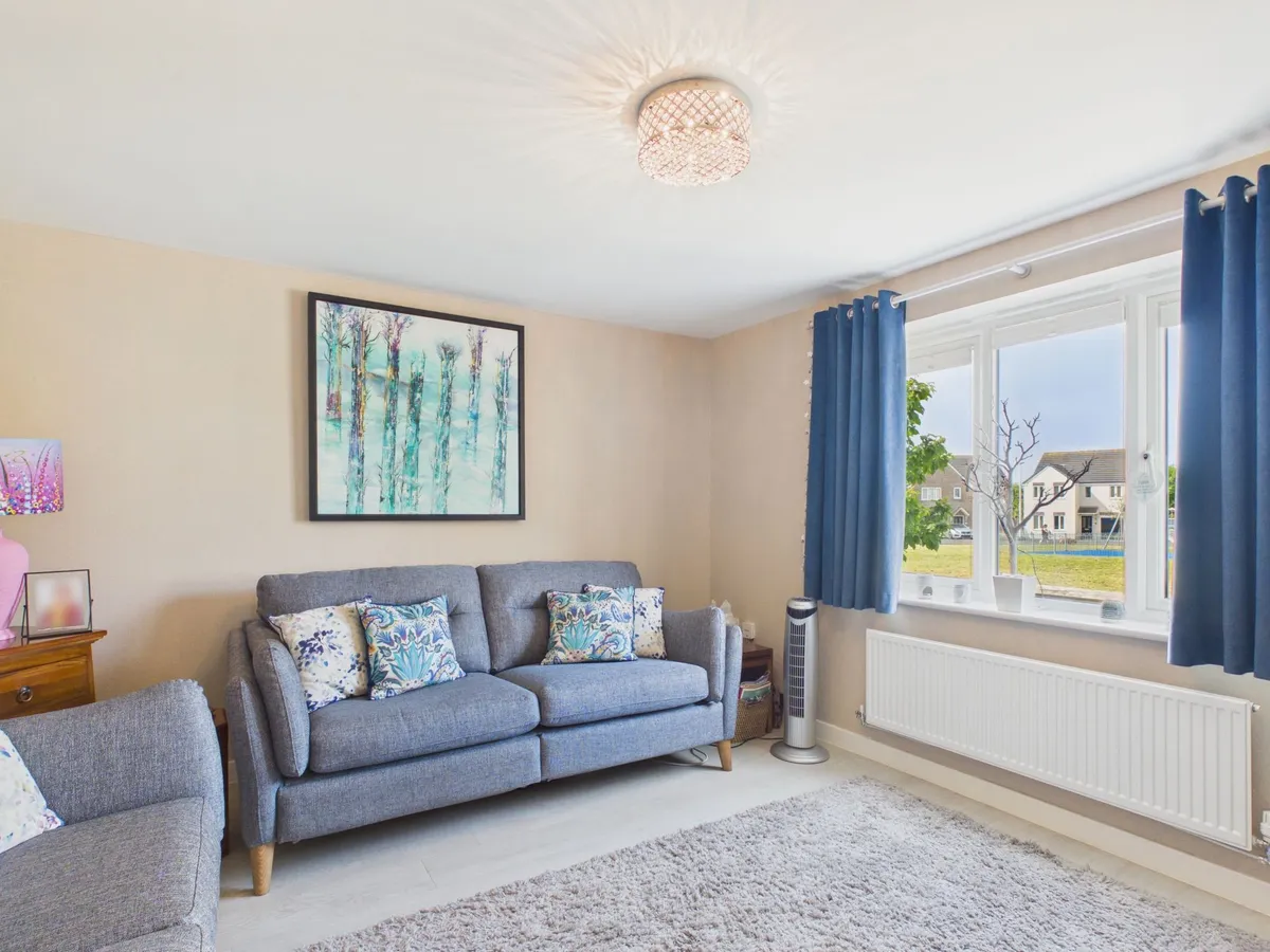 Plasnewydd Walk, Llantwit Major, CF61