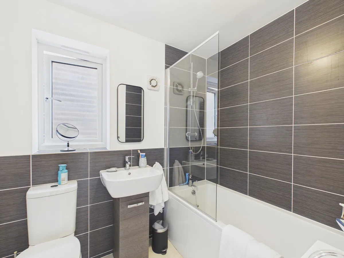 Plasnewydd Walk, Llantwit Major, CF61