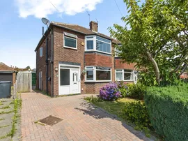 Kelmscott Crescent, LEEDS photo