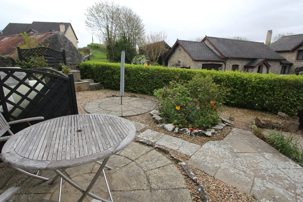 Ivy Cottage, Gileston, CF62 4HX