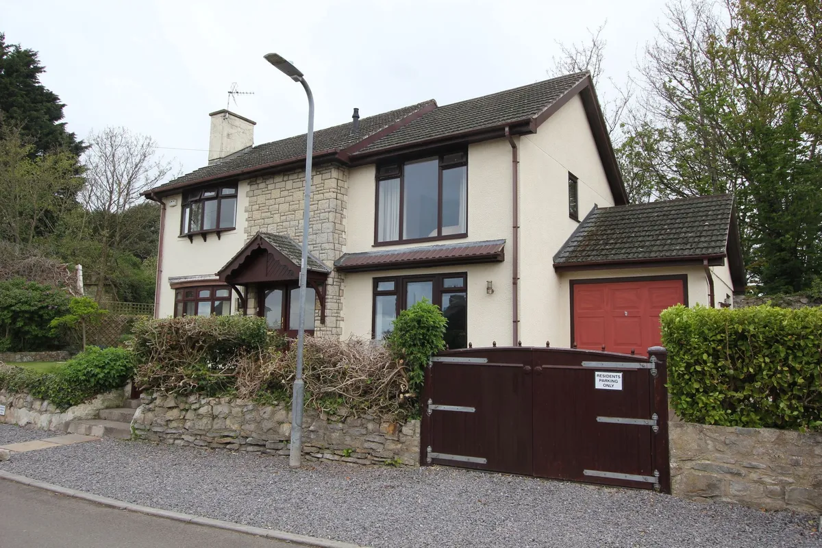 Ivy Cottage, Gileston, CF62 4HX