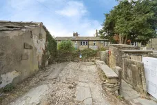 Cliffe View, Allerton, Bradford