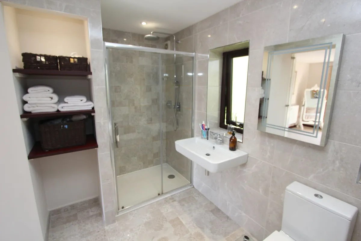 Ivy Cottage, Gileston, CF62 4HX
