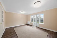 Balmoral Drive, Bishopton