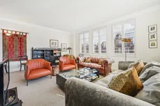 Oakwood Court, London, W14 photo 3