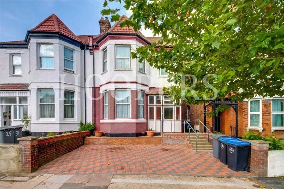 Prout Grove, London, NW10