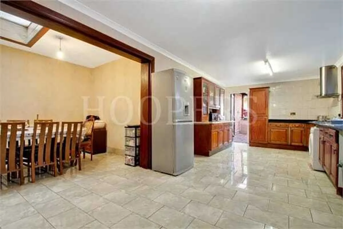 Prout Grove, London, NW10