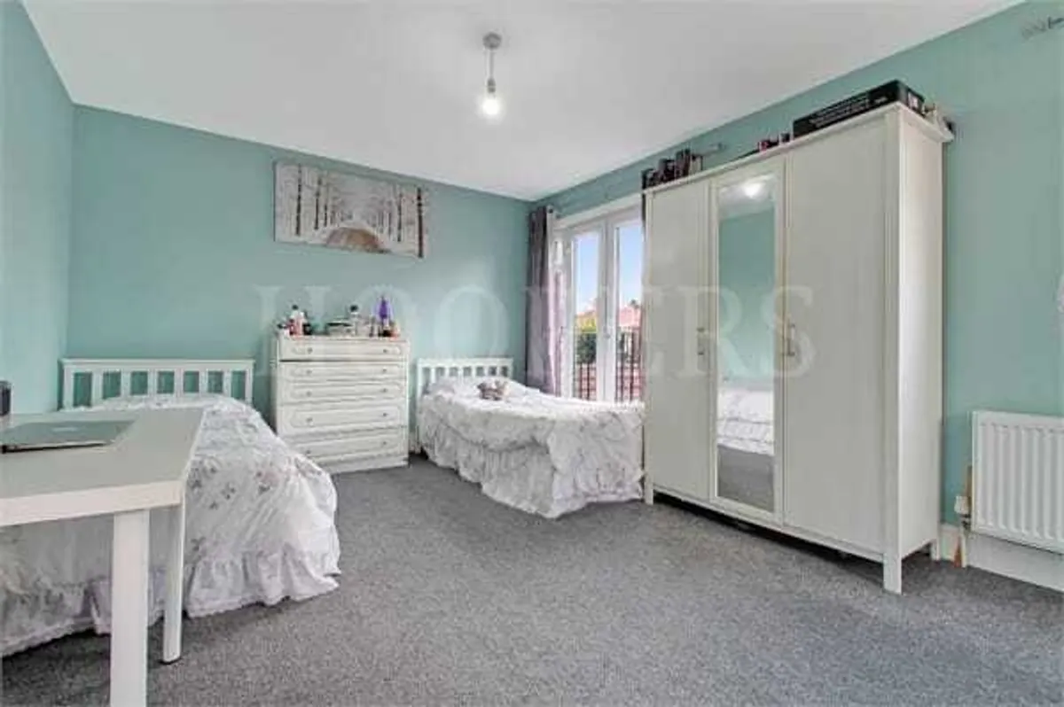 Prout Grove, London, NW10
