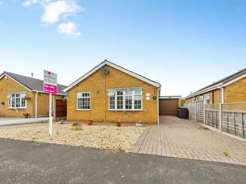 Earlsfield, Branston, LINCOLNphoto