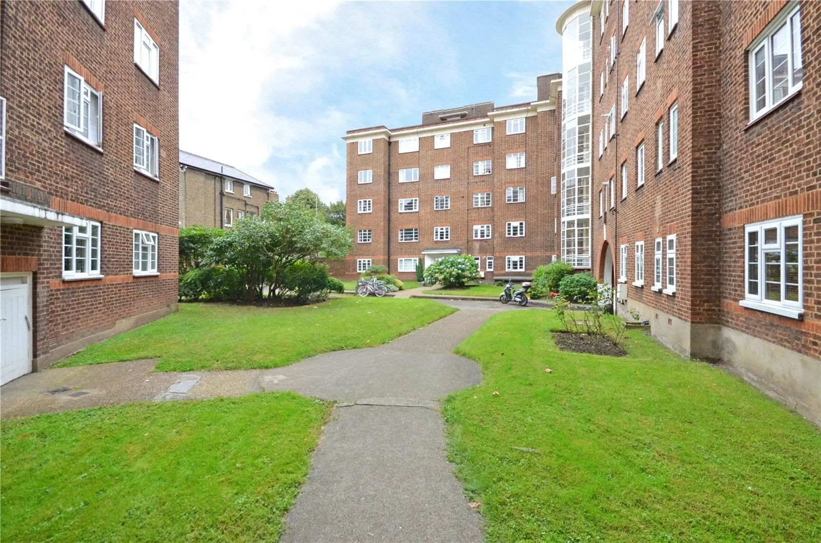 West End Lane, West Hampstead, London, NW6