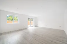 Townend Close, Croughton, NN13 photo 6