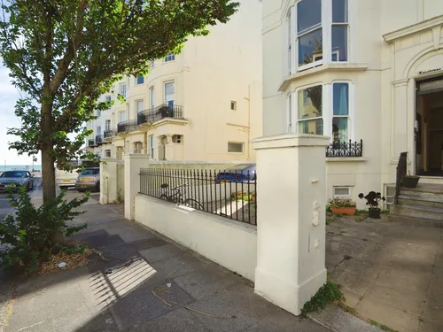 Lansdowne Place, Hovephoto