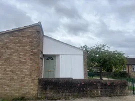 Colemans Close, CALNE photo