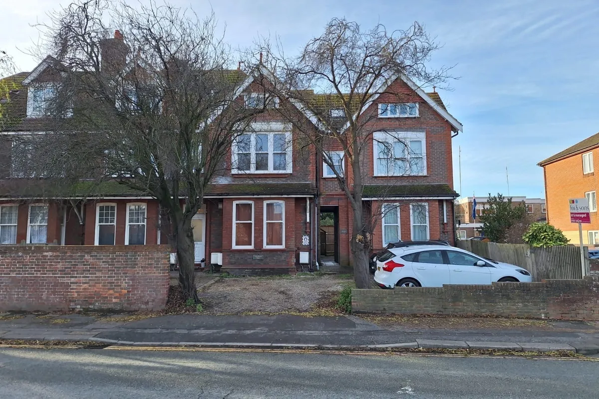 Broadwater Road, Worthing
