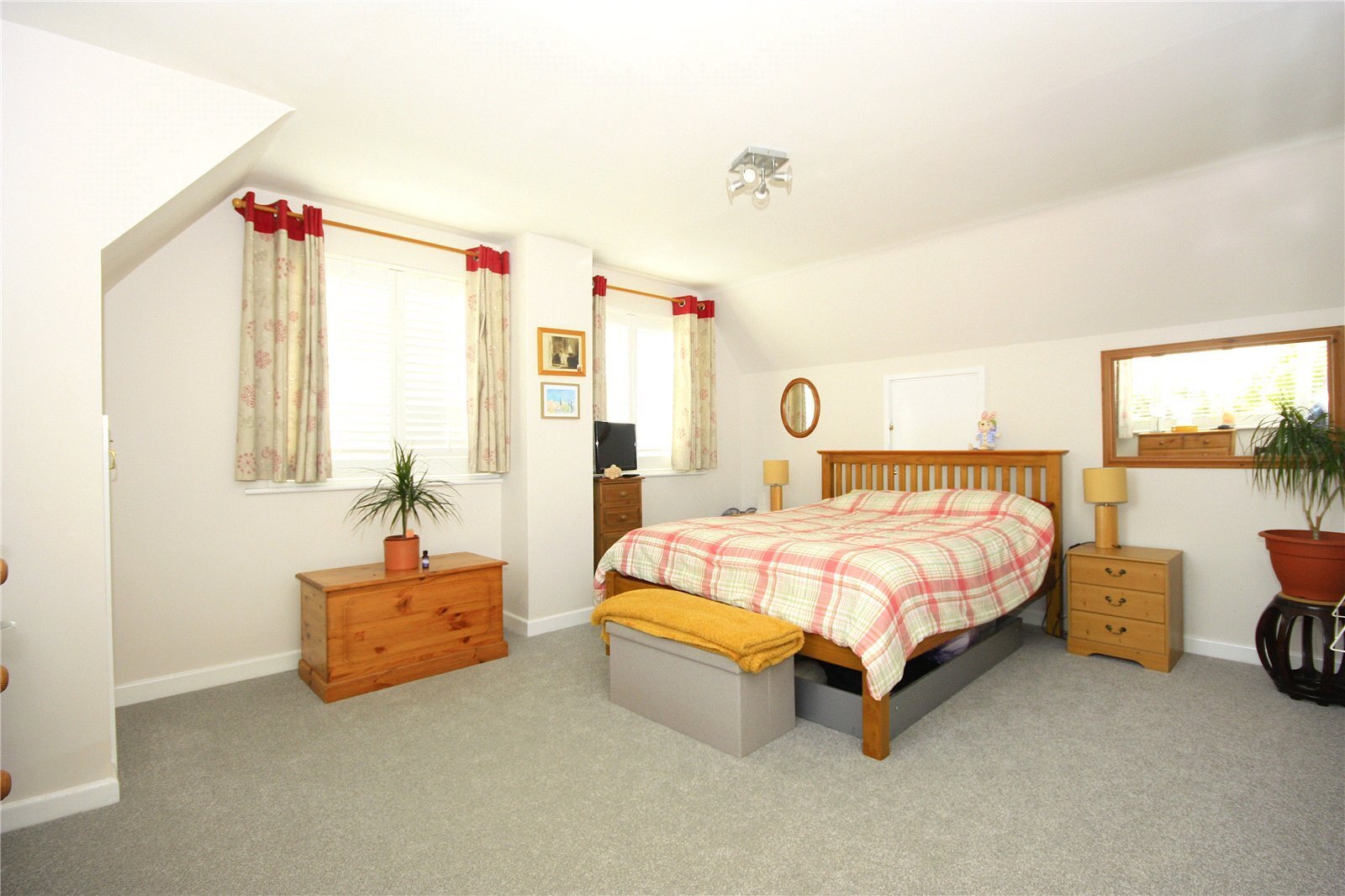 Langstone Road, Langstone, Havant, Hampshire, PO9 Image 12