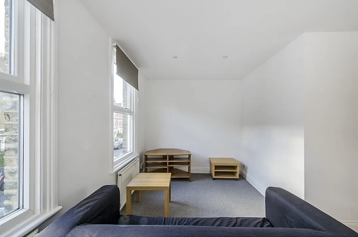 Ferndale Road London SW4 photo 5
