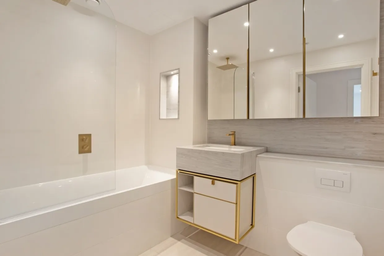 Lockgate Road London SW6 photo 8