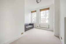 10 Ornan Road Belsize Park NW3 photo 4