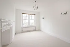 10 Ornan Road Belsize Park NW3 photo 5