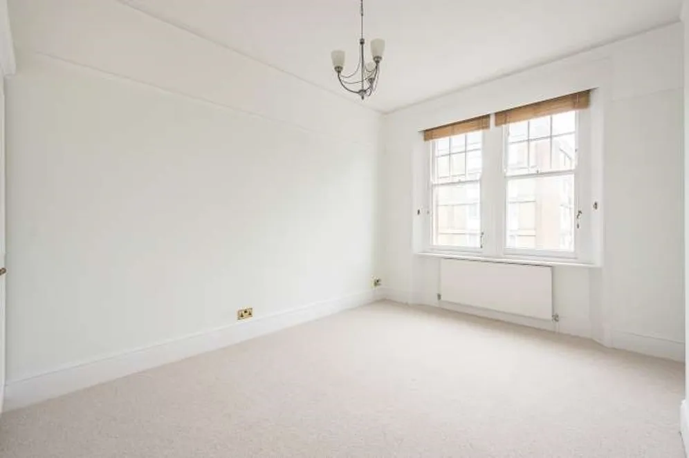10 Ornan Road Belsize Park NW3 photo 6