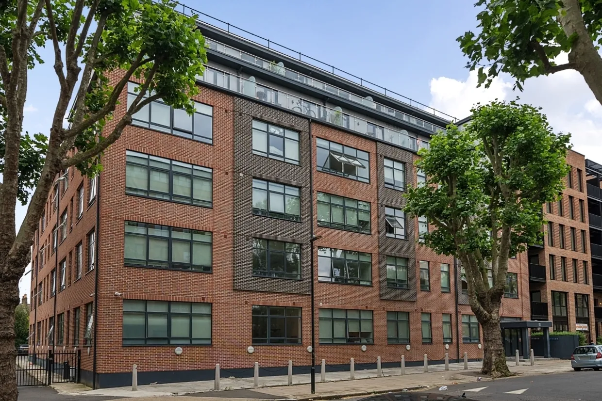 Lawrence Road London N15 photo 9