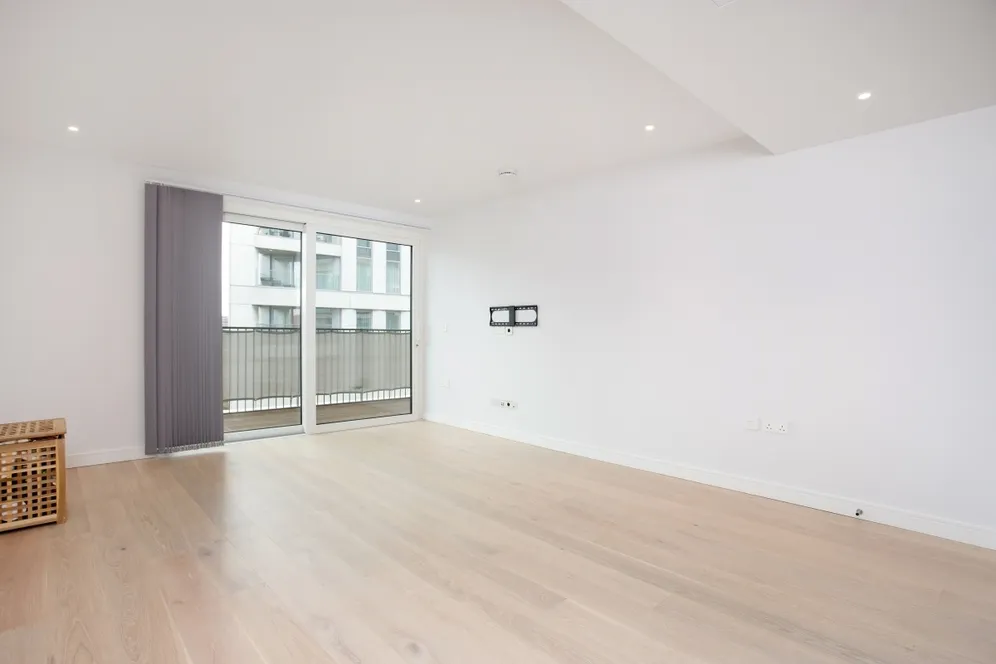 Lockgate Road London SW6 photo 17