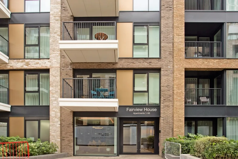 Lockgate Road London SW6 photo 21